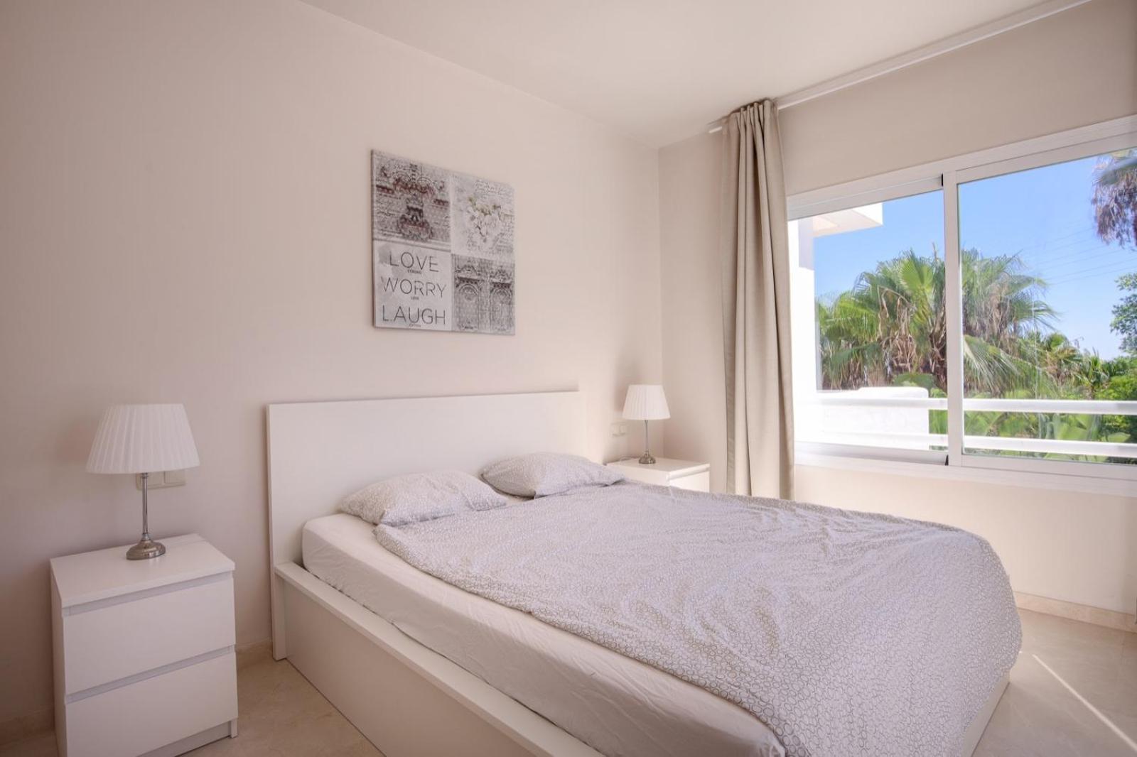 Alcazaba Lagoon Estepona Golf Apartment Luaran gambar